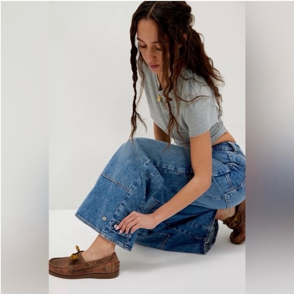 Free People CRVY Outlaw Wide Leg Jeans Mid Rise Denim Cargo Style Blue Sz Large - Picture 3 of 13